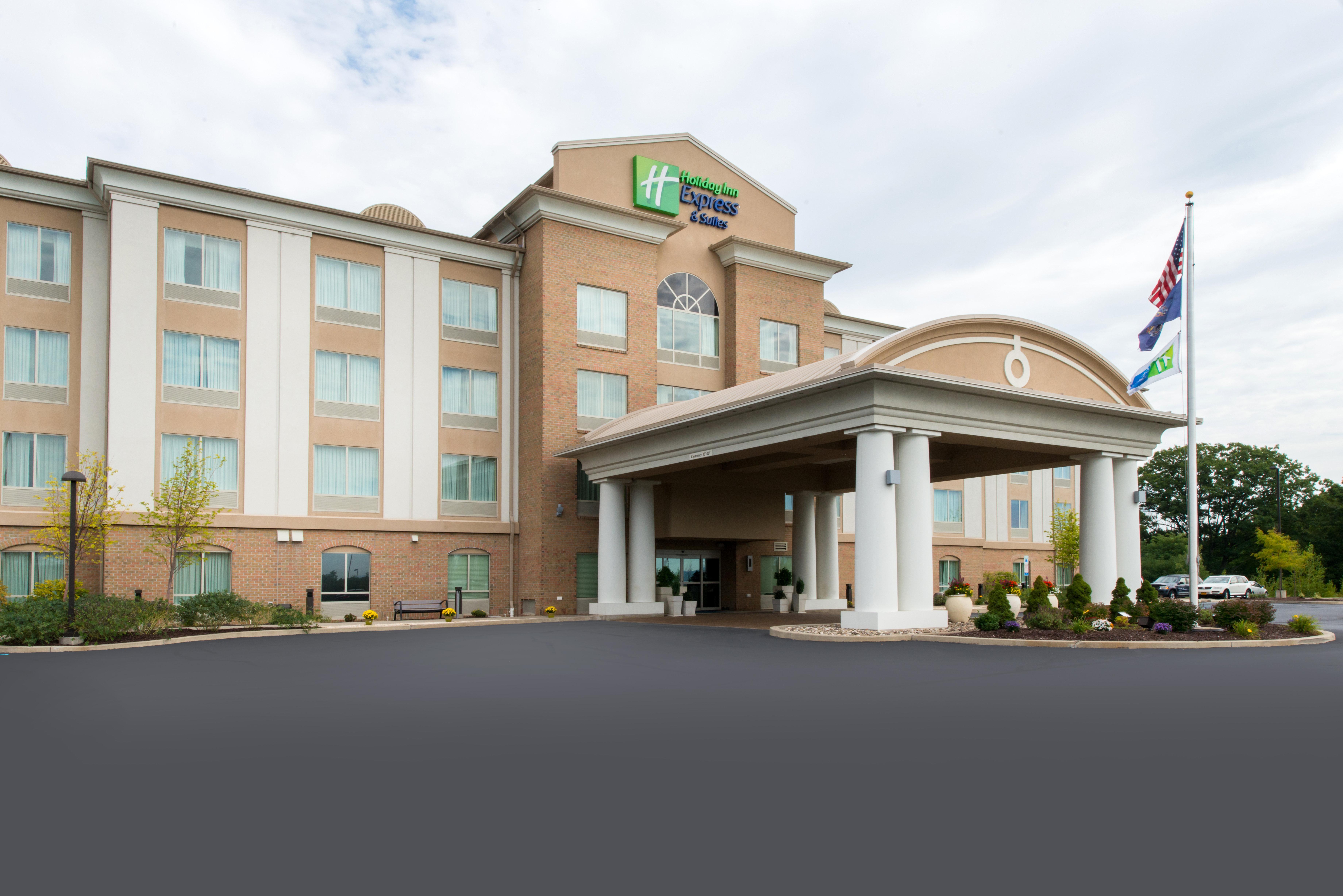 Holiday Inn Express And Suites Dickson City By Ihg Bagian luar foto