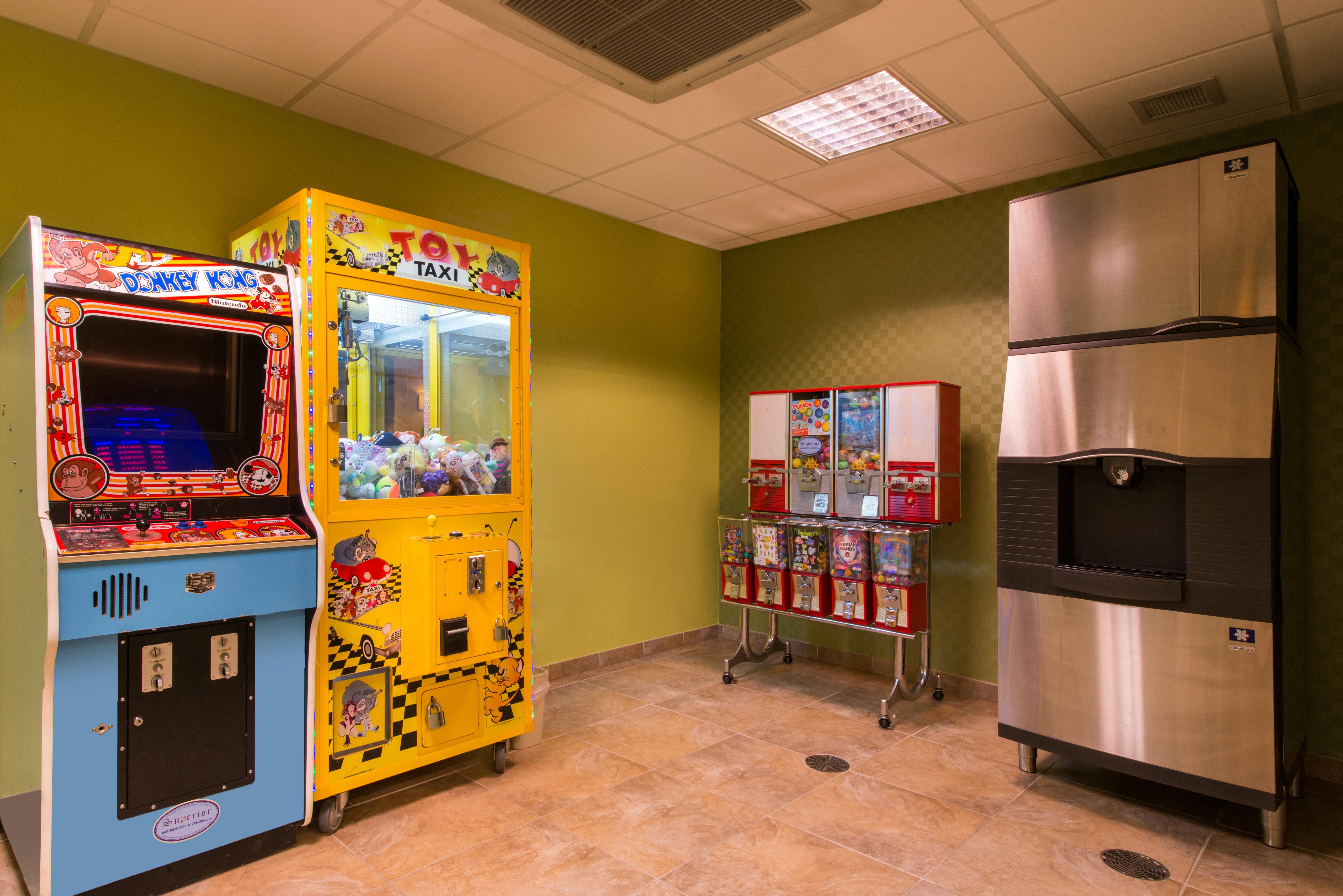 Holiday Inn Express And Suites Dickson City By Ihg Bagian luar foto