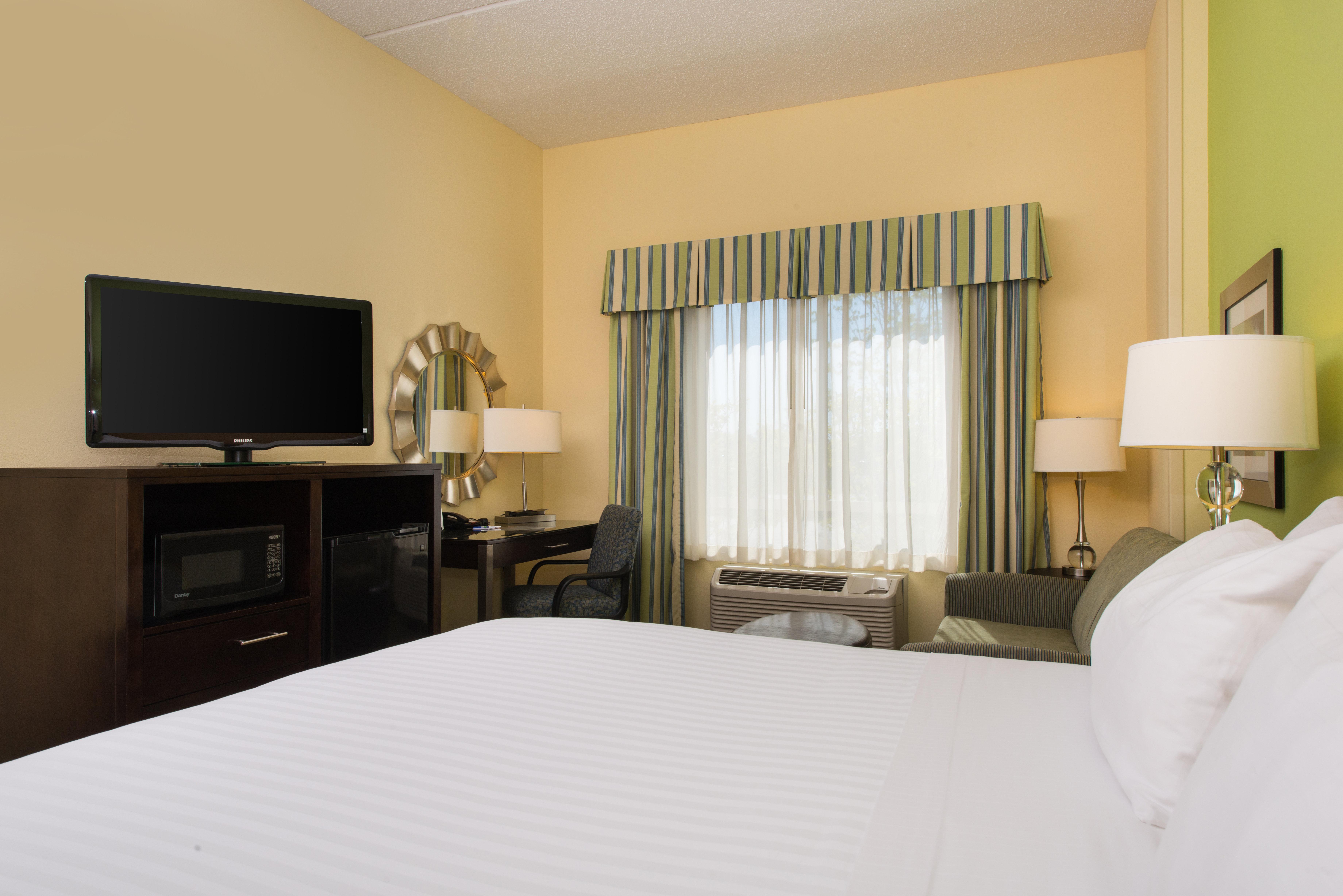 Holiday Inn Express And Suites Dickson City By Ihg Bagian luar foto