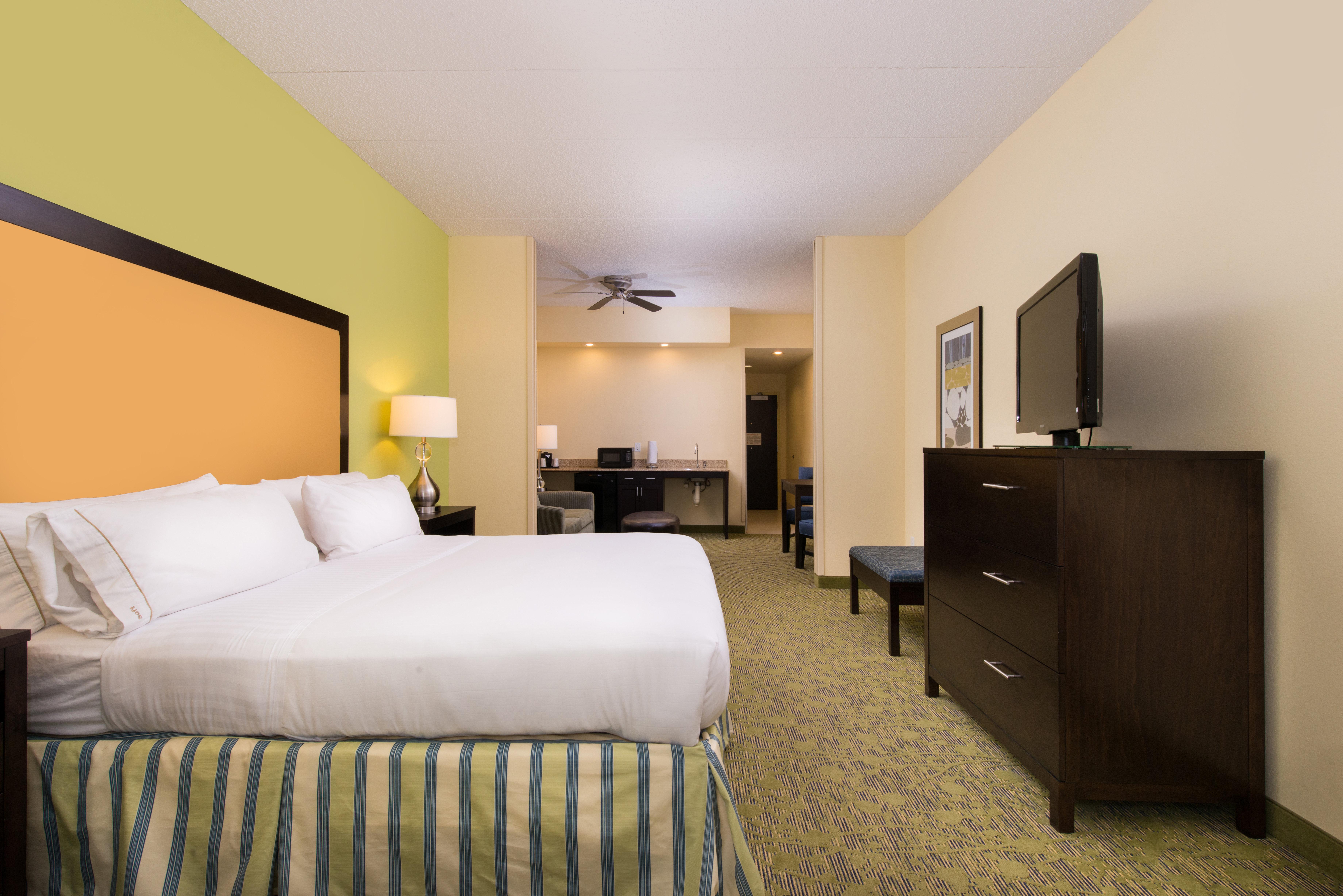 Holiday Inn Express And Suites Dickson City By Ihg Bagian luar foto