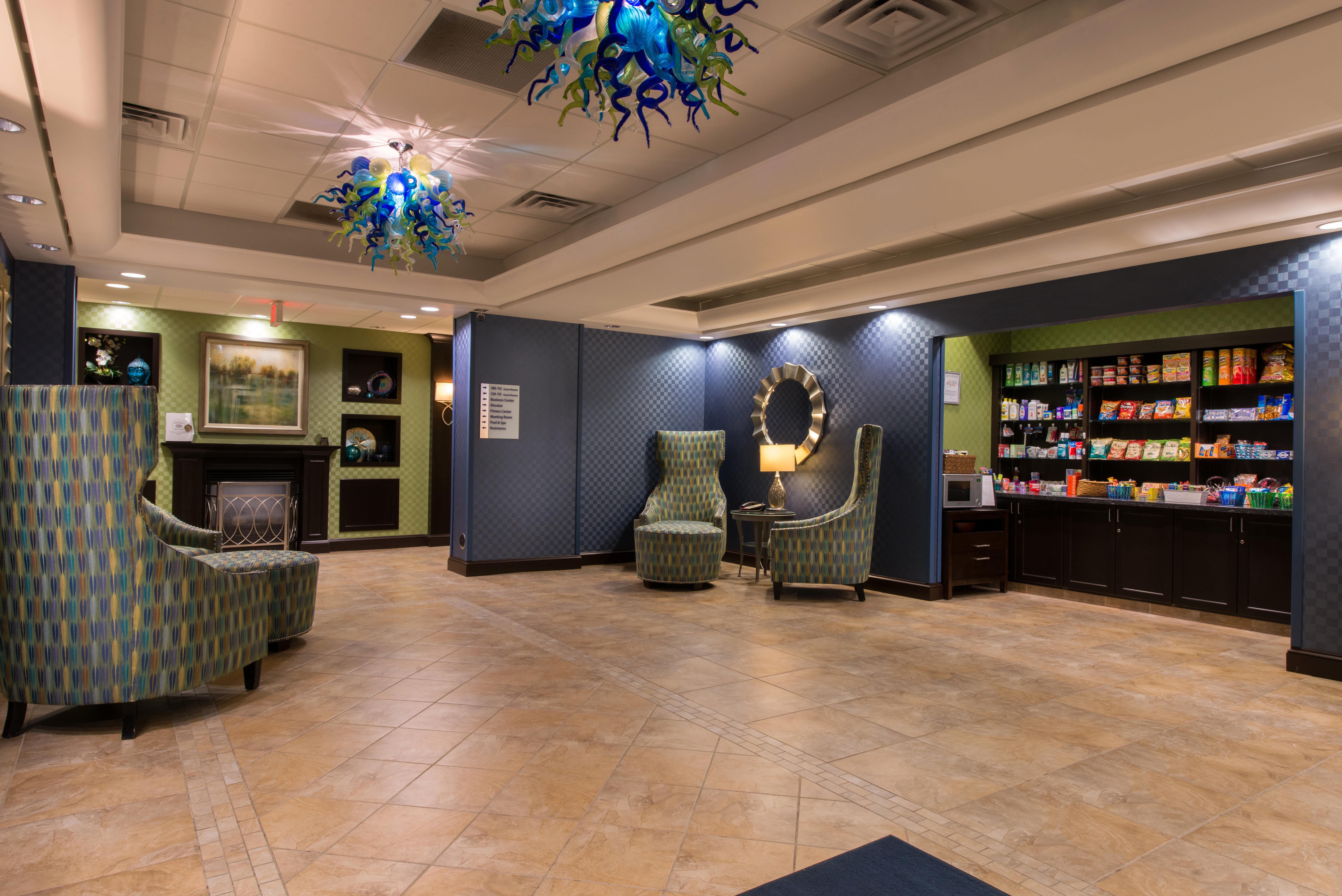 Holiday Inn Express And Suites Dickson City By Ihg Bagian luar foto