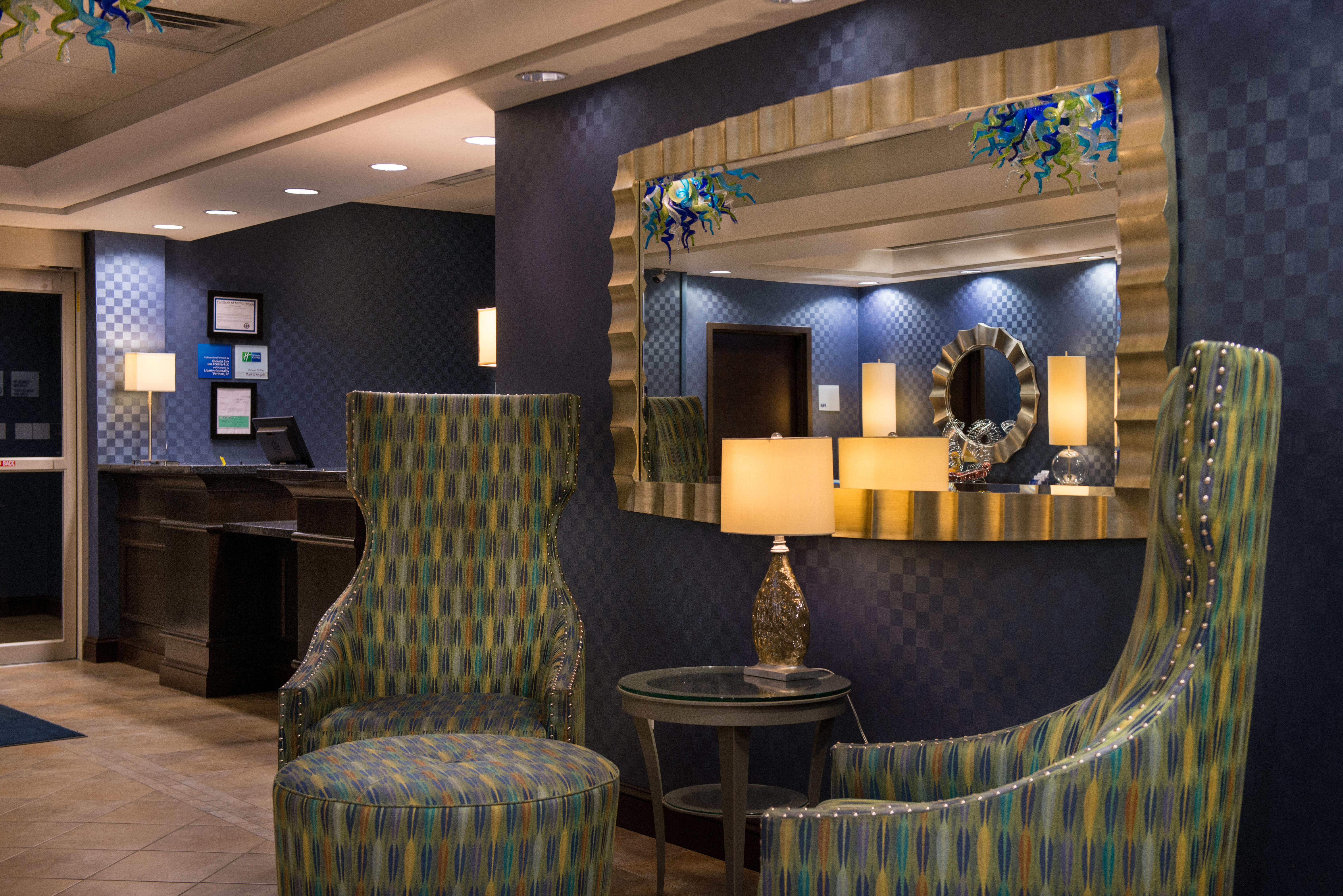 Holiday Inn Express And Suites Dickson City By Ihg Bagian luar foto